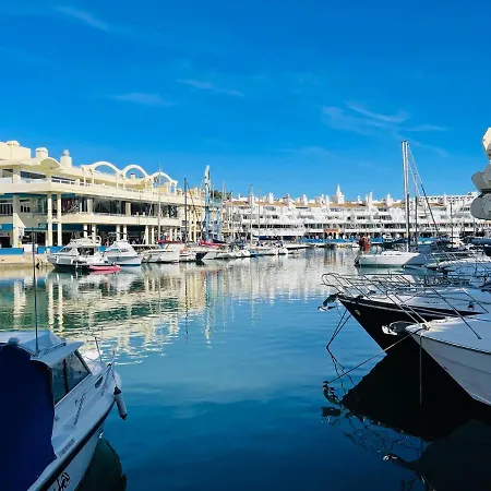 G&g Isla Poniente Puerto Marina Apartment *